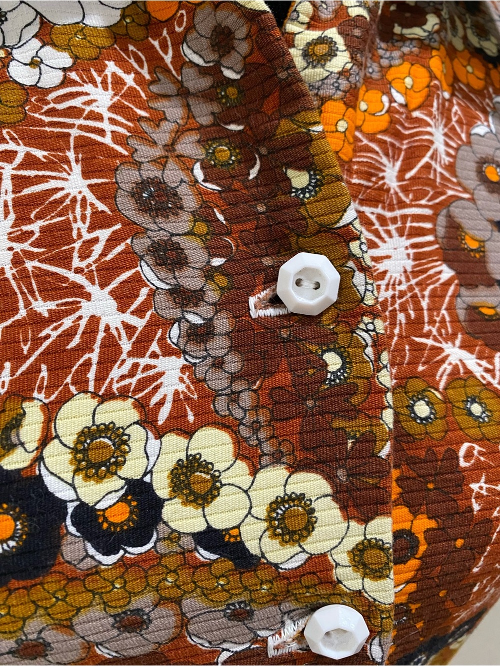 70s Vintage Floral Button-Front Women’s Dress, Brown & Orange, Small - Picture 8 of 16